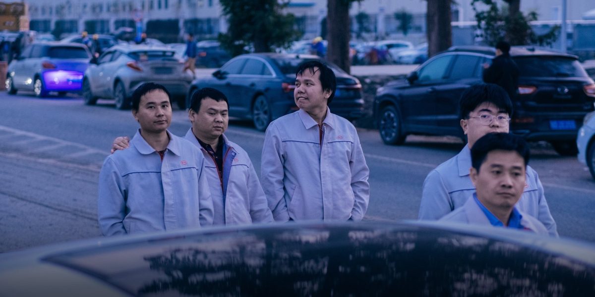 Chủ xe điện Trung Quốc bắt đầu nếm "trái đắng" sau 5 năm: Xe cũ giờ bán không ai mua
