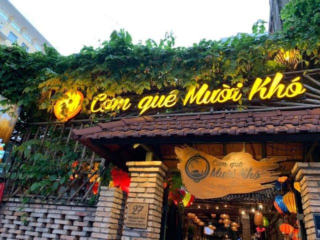 Người bán bữa ăn, người bán lượt khách: Trấn Thành và Trường Giang đang làm F&B theo hai cách trái ngược - Ảnh 1