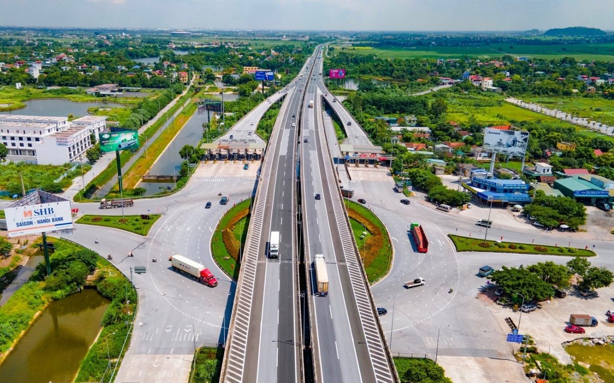 Cơ cấu lại vốn nhà nước: Giữ đúng chỗ, rút đúng nơi