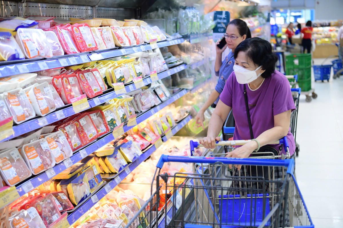 TPHCM dồn lực, phấn đấu tăng trưởng GRDP trên 10%