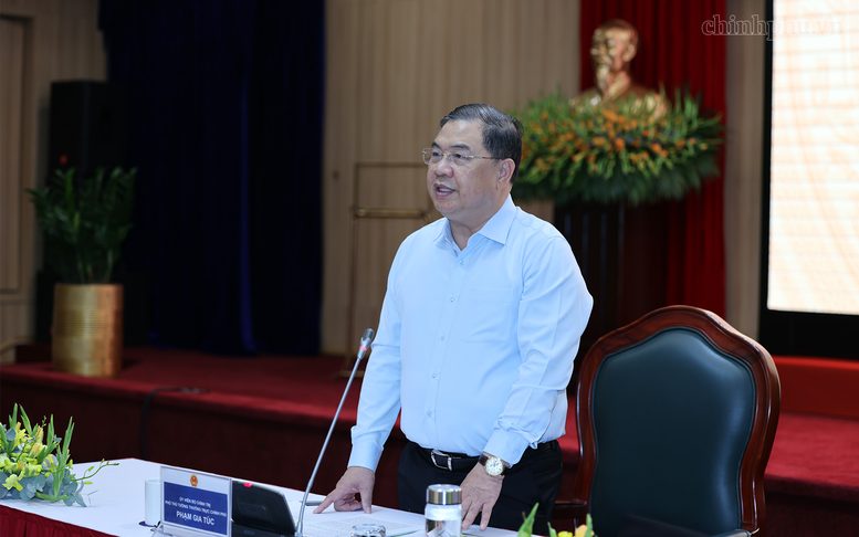 Phó Thủ tướng Thường trực Phạm Gia Túc: EVN phải giữ vai trò nòng cốt trong bảo đảm an ninh năng lượng - Ảnh 1