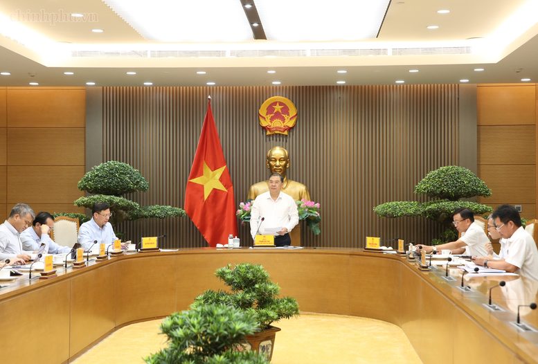 Phó Thủ tướng Thường trực Phạm Gia Túc cho ý kiến về chủ trương đầu tư xây dựng Tổ hợp Công nghiệp đường sắt