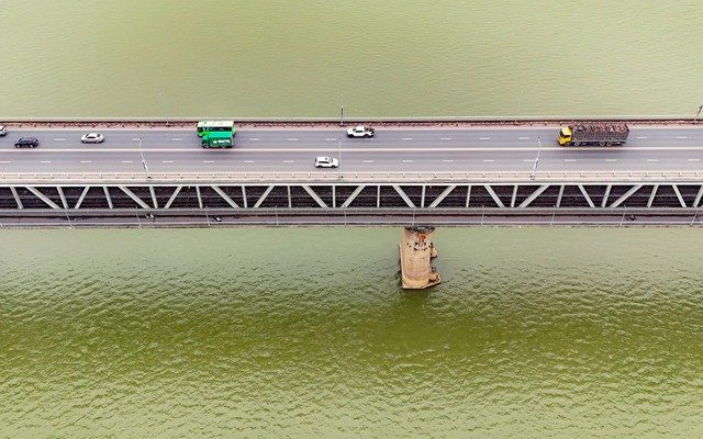 Từ ngày 15/9, cầu 2 tầng duy nhất của Hà Nội chính thức cấm nhiều loại xe - Ảnh 1