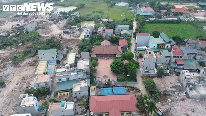 Cận cảnh hai ngôi đình trước ngày di dời để làm đường kết nối sân bay Gia Bình