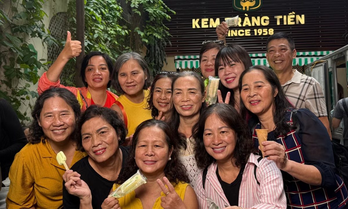 Kem Tràng Tiền ngày cuối đóng cửa - Ảnh 1