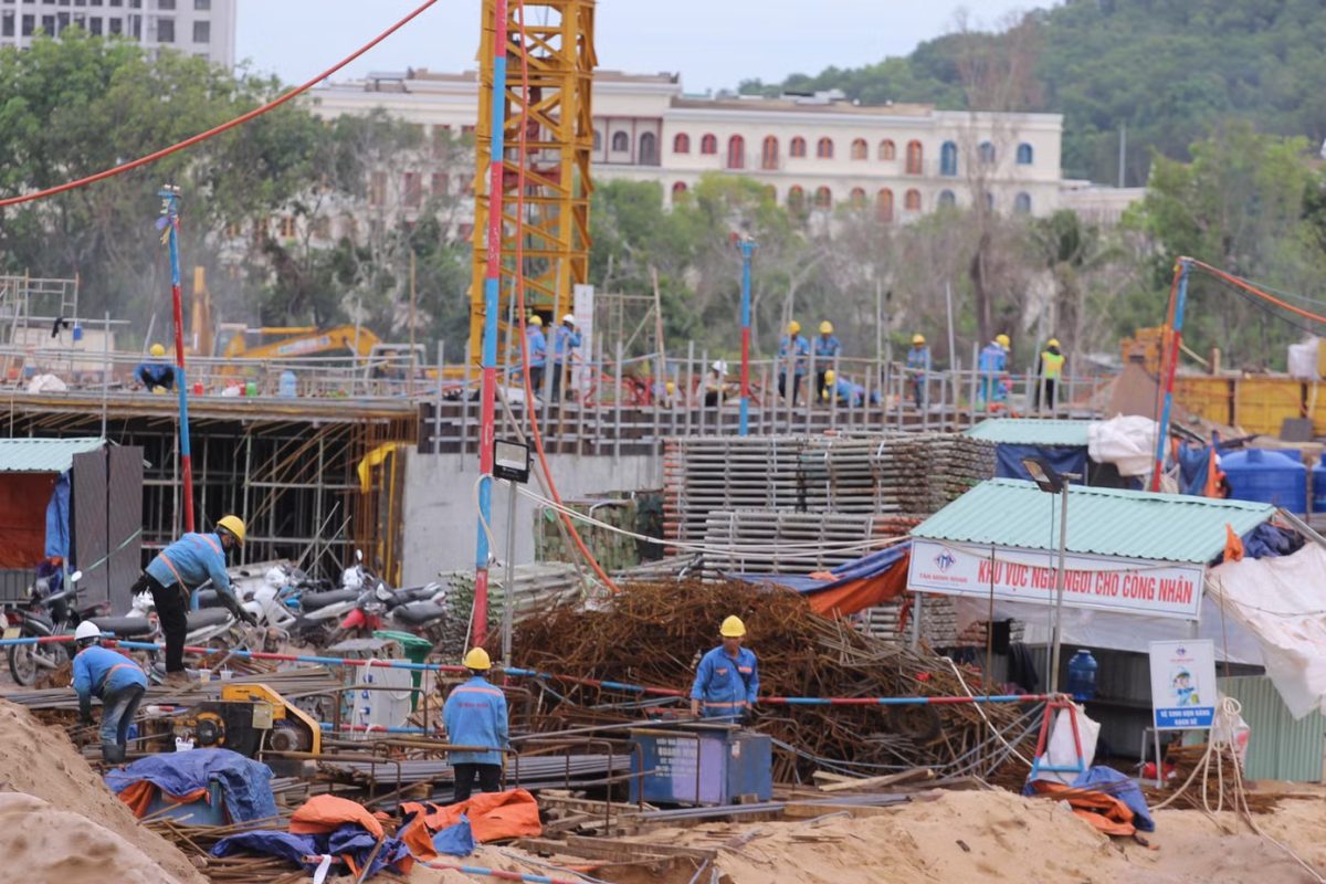Nghịch lý nghề xây dựng: Học xong có việc làm ngay vẫn chật vật tuyển sinh - Ảnh 1