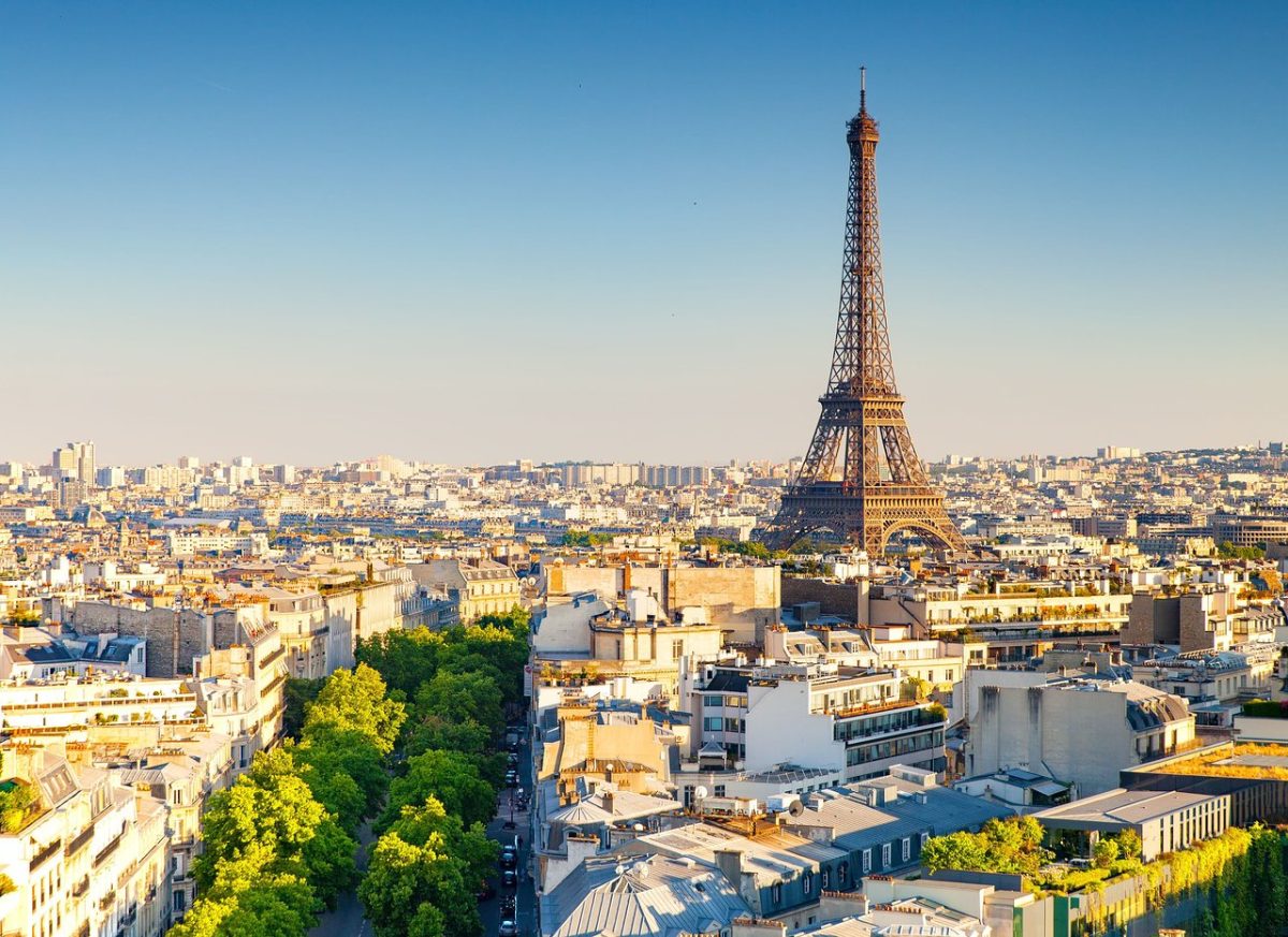 Vì sao Paris giàu có như vậy nhưng không có toà nhà cao tầng?