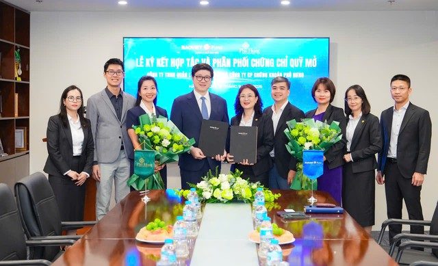 Baoviet Fund và Chứng khoán Phú Hưng ký kết hợp tác phân phối chứng chỉ quỹ mở - Ảnh 1