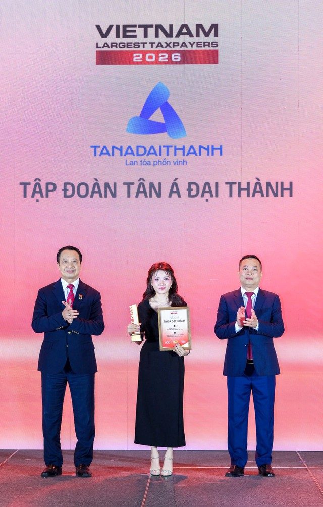 Tân Á Đại Thành được vinh danh Top 39 doanh nghiệp tư nhân nộp ngân sách lớn nhất Việt Nam - Ảnh 1