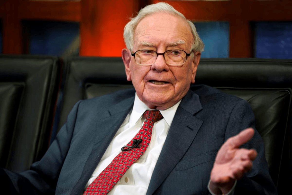 Warren Buffett chính thức từ chức Chủ tịch tập đoàn 1.000 tỷ USD: Huyền thoại nghỉ hưu? - Ảnh 1