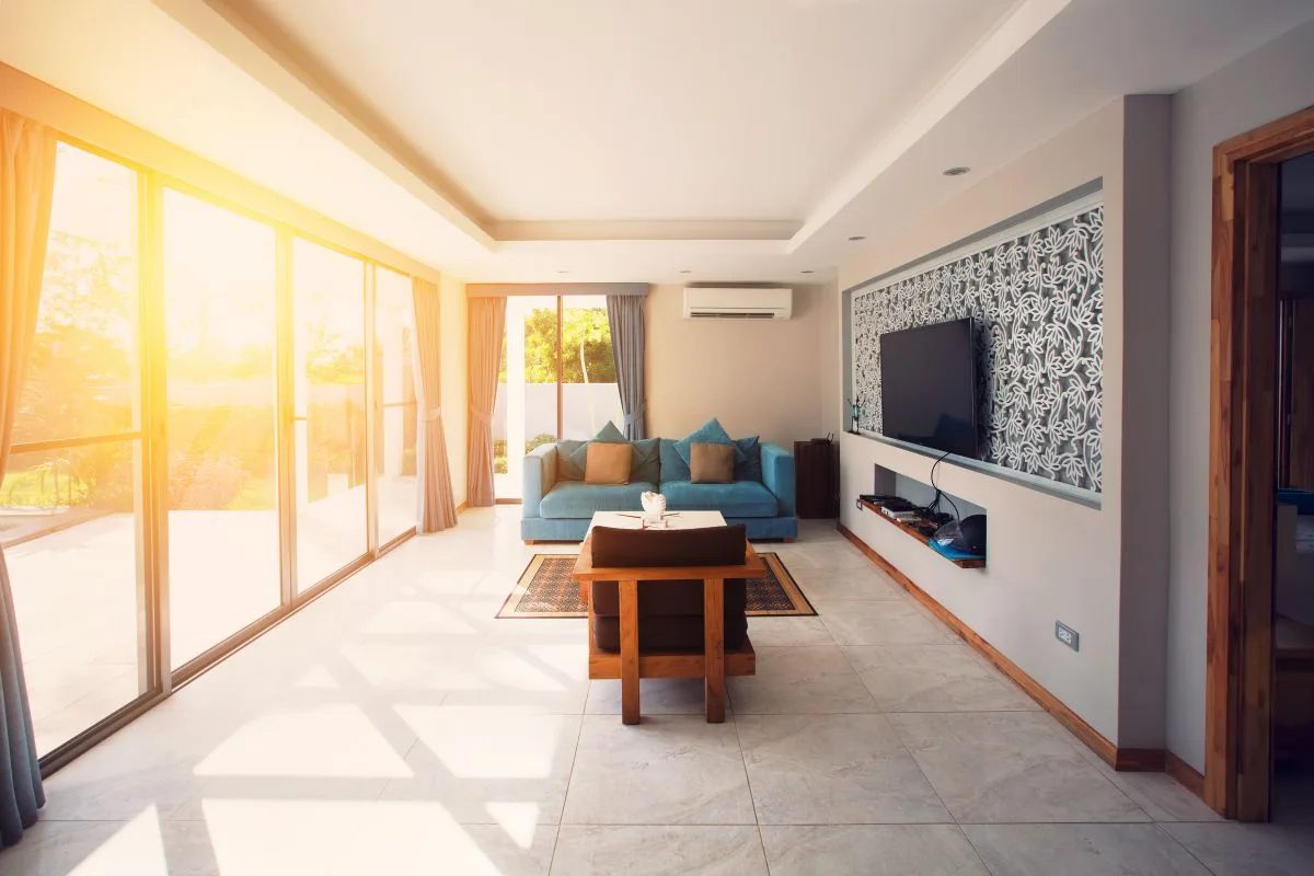 Bật điều hòa cả ngày: Điều gì đáng lo hơn tiền điện?