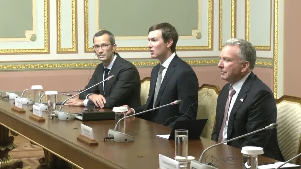 Mỹ thúc đẩy đàm phán hòa bình Ukraine sau chuyến thăm Nga
