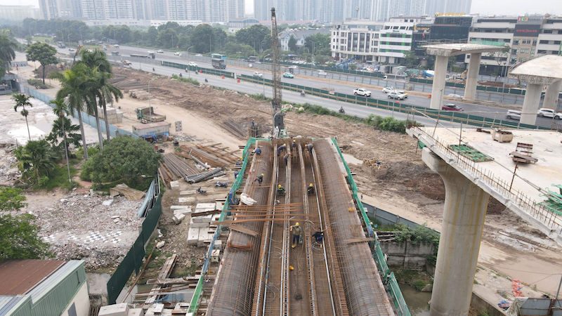 Hà Nội: Dự án trọng điểm tăng tốc ngày đêm, “nước rút” về đích đầu tư công