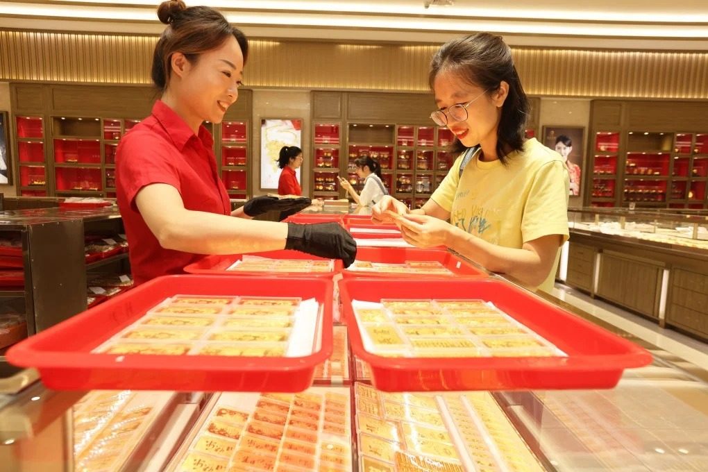 Hơn 2/3 cửa hàng vàng biến mất khỏi một con phố ở Trung Quốc - nguyên nhân khiến nhiều người ngỡ ngàng