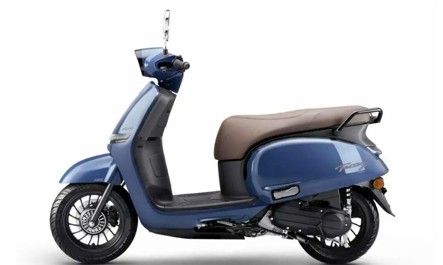 Yamaha tung xe tay ga Fuzzy 125 với bình xăng khủng và phanh ABS khiến các đối thủ dè chừng - Ảnh 1