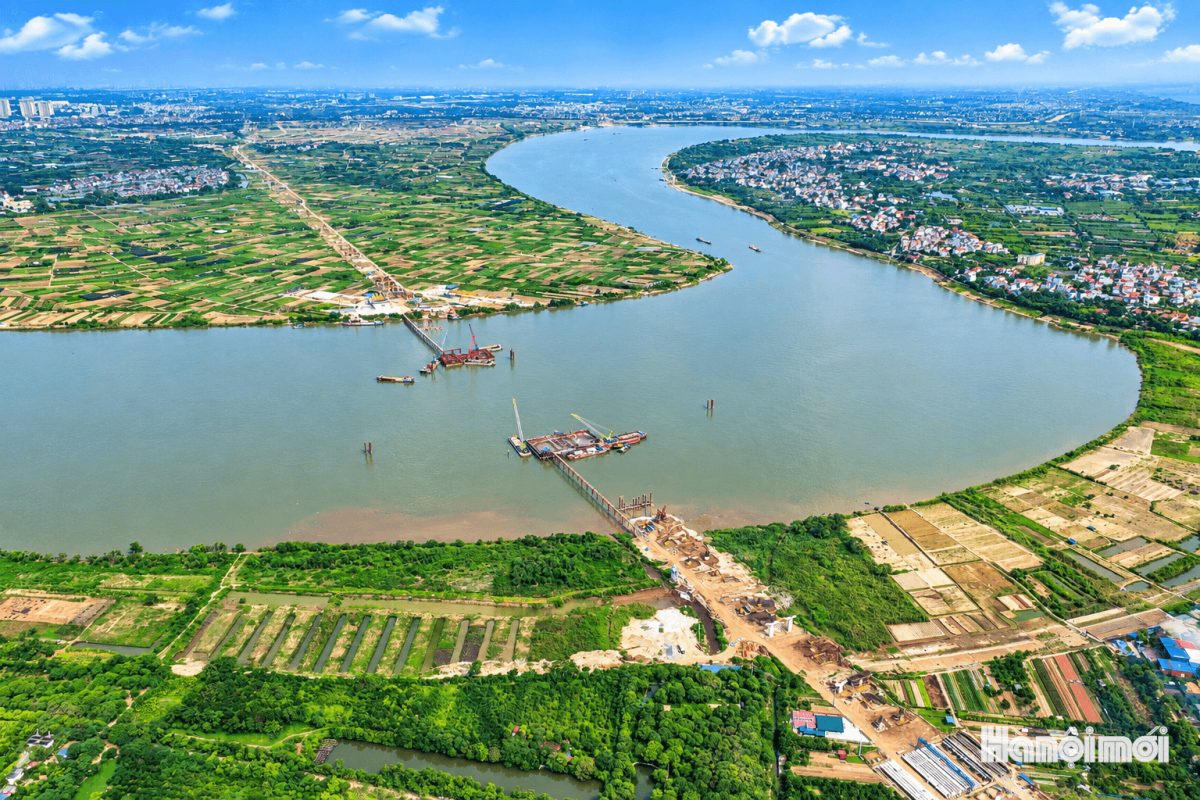 Rầm rộ thi công cầu Ngọc Hồi, phấn đấu hoàn thành trước APEC 2027
