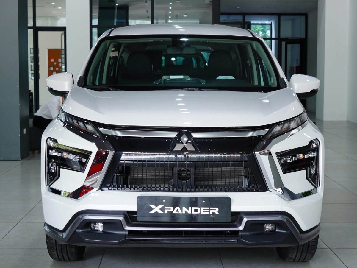 Mitsubishi Xpander giảm giá lăn bánh gần 100 triệu đồng, chi phí bảo dưỡng xe tháng này cũng rẻ hơn hẳn