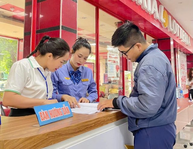 Đường sắt chính thức mở bán hơn 300.000 vé tàu Tết 2027