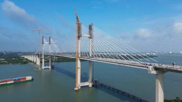 Yêu cầu thông xe cao tốc Bến Lức - Long Thành trong tháng 9
