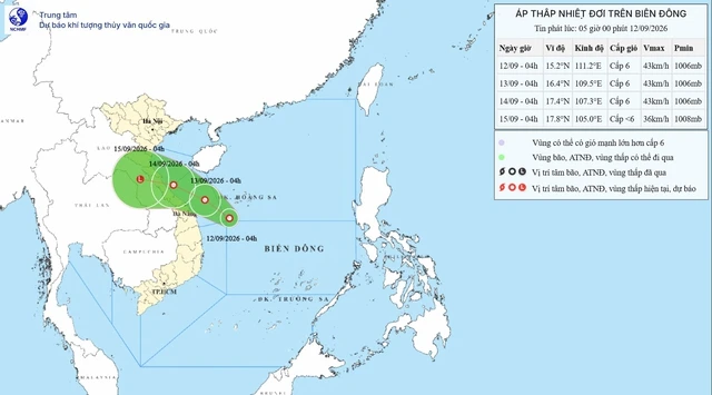 Áp thấp nhiệt đới hình thành trên Biển Đông, đổ bộ vào miền Trung