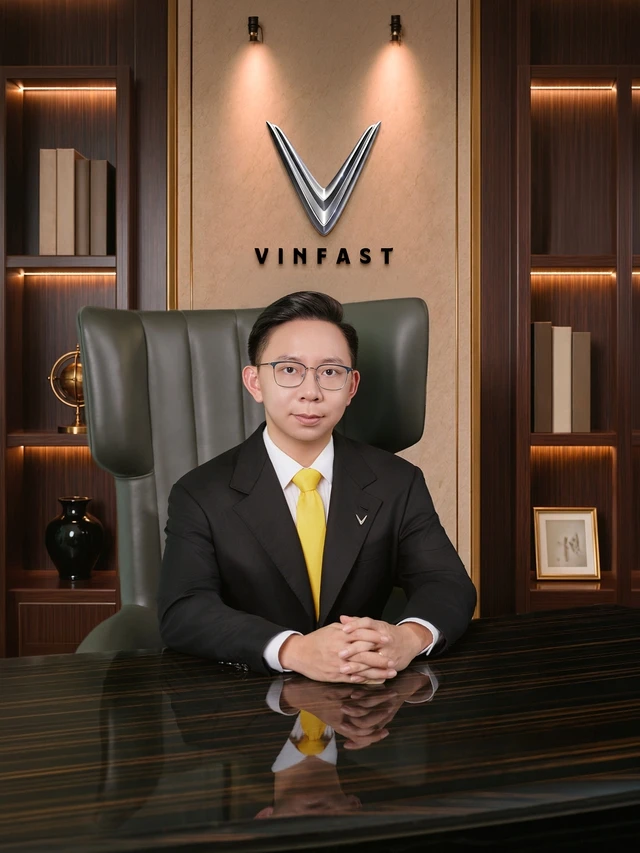Ông Phạm Nhật Vượng và bà Phạm Thu Hương chuyển giao quyền lãnh đạo tại VinFast, GSM