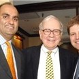 Bài học từ 2 người bỏ 650.000 USD để ăn trưa với Warren Buffett