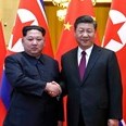 Hé lộ hình ảnh Kim Jong-un bí mật gặp Chủ tịch Trung Quốc