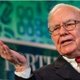 Lời khuyên của huyền thoại Buffett gửi các sinh viên: Đừng vay nợ nhiều như Donald Trump