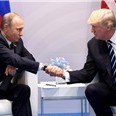 Mặc cố vấn an ninh ngăn cản, Trump vẫn chúc mừng Putin