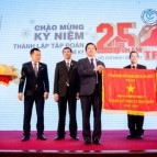 C.T Group đón nhận Huân chương Lao động hạng Nhì tại Lễ tổng kết 2017