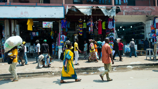 dr_kongo_strassenszene_kinshasa_1920