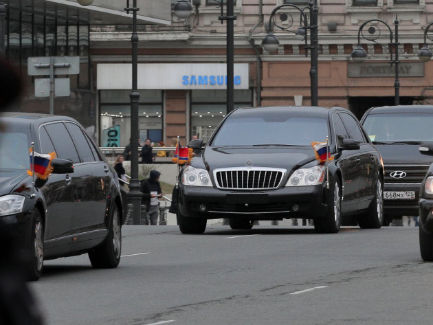 2 siêu xe Mercedes của ông Kim Jong Un có gì đặc biệt? - Ảnh 12.