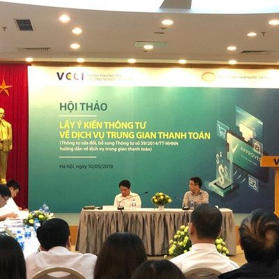 Áp hạn mức 100 triệu/tháng cho ví điện tử: Nhiều hay ít?