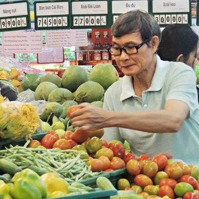 Bán lẻ hàng hóa 4 tháng đầu năm chạm mốc 1 triệu tỷ đồng