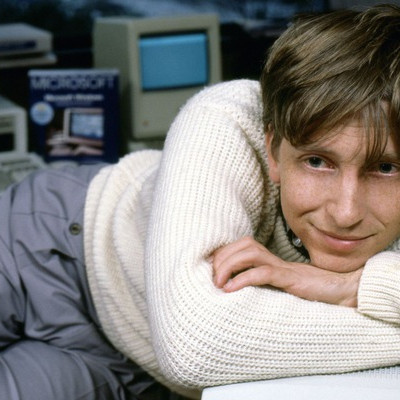 Bill Gates làm gì đầu tiên sau khi có 350 triệu USD nhờ Microsoft IPO 32 năm trước?