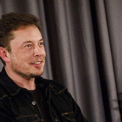 CEO Tesla: "Muốn thay đổi thế giới cần phải làm việc 80 - 100 giờ/tuần"