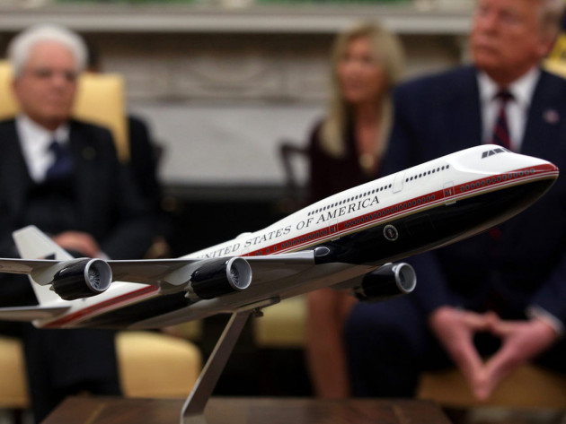 Chuyên cơ Air Force One &quot;mới cứng&quot; của Tổng thống Biden có gì đặc biệt? - Ảnh 3.