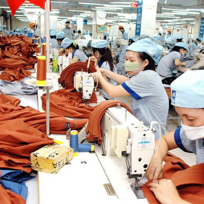 Dệt may Việt Nam: Làm gì để thoát tai tiếng thương hiệu giá rẻ?