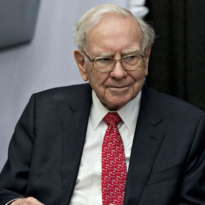 Doanh nhân tiền ảo Trung Quốc chi kỷ lục để được ăn trưa với Warren Buffett