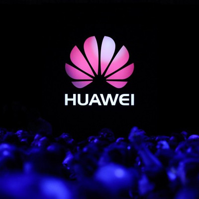 Doanh thu tăng 18% trong 2019, Huawei lo gặp khó trong 2020