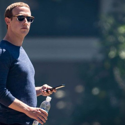 Facebook duyệt chi 10 triệu USD bảo vệ Mark Zuckerberg mỗi năm