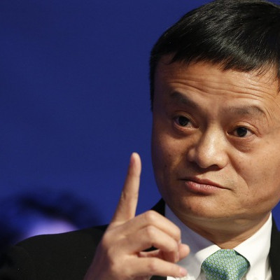 Jack Ma: Từ giáo viên tiếng Anh đến tỷ phú công nghệ