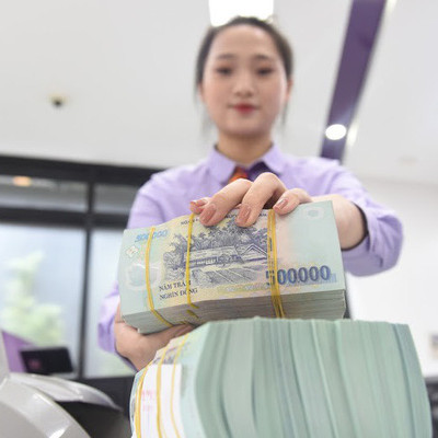 Lãi suất VND liên ngân hàng tăng gấp đôi trong tuần