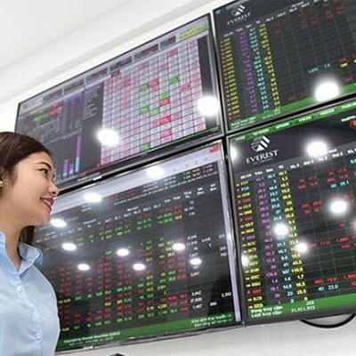 Lịch trả cổ tức của doanh nghiệp niêm yết từ 15-23/8