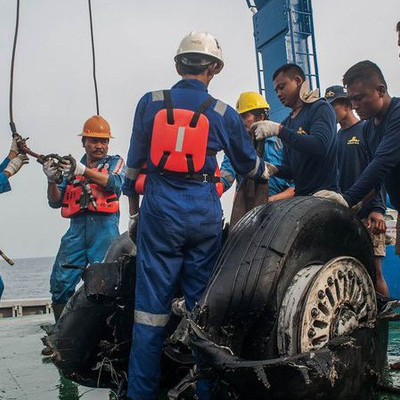 Một ngày trước khi rơi, máy bay của Lion Air cũng suýt gặp nạn