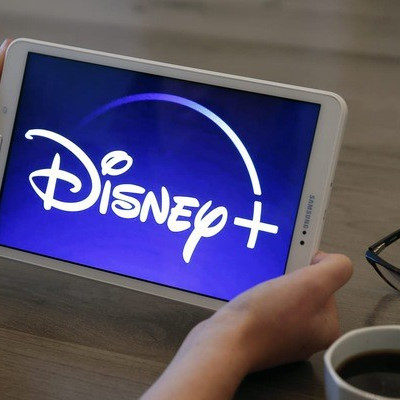 Nhà đầu tư lãi bao nhiêu nếu rót 1.000 USD vào cổ phiếu Disney 10 năm trước?