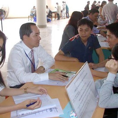 Nhộn nhịp tuyển dụng lao động sau Tết