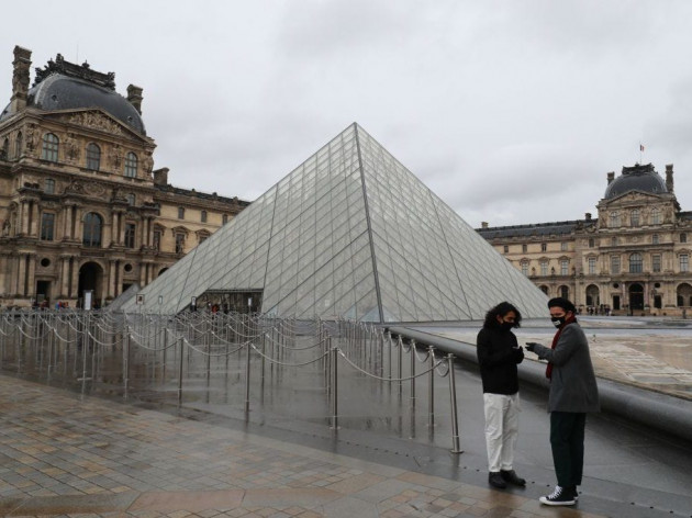 Đại dịch Covid-19 'tàn phá' Tháp Eiffel, Vạn Lý Trường Thành ra sao? - Ảnh 35.