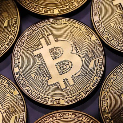 Thị trường rung lắc mạnh, đồng Bitcoin lại vượt mốc 11.000 USD