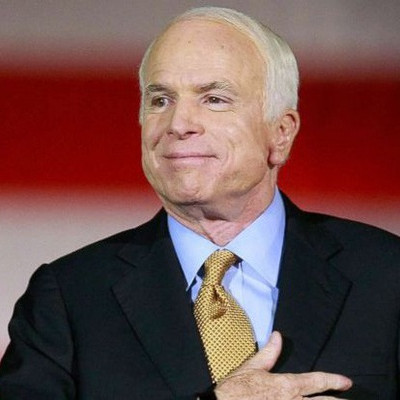 Thượng nghị sỹ Mỹ John McCain qua đời ở tuổi 81